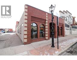 649 3 Street Se Se Hill, Medicine Hat, Ca