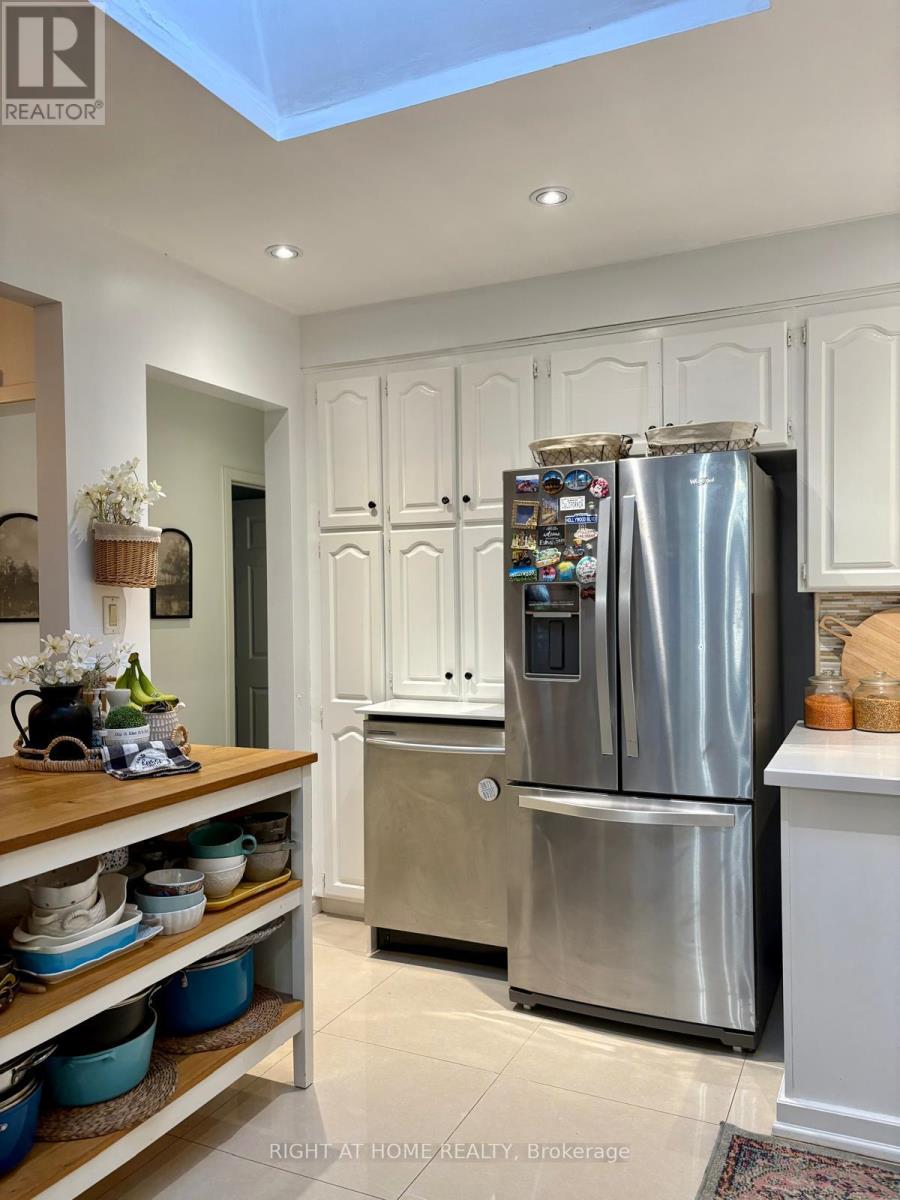 18 Minnowburn Street, Toronto, Ontario  M1T 1Y8 - Photo 17 - E12583718