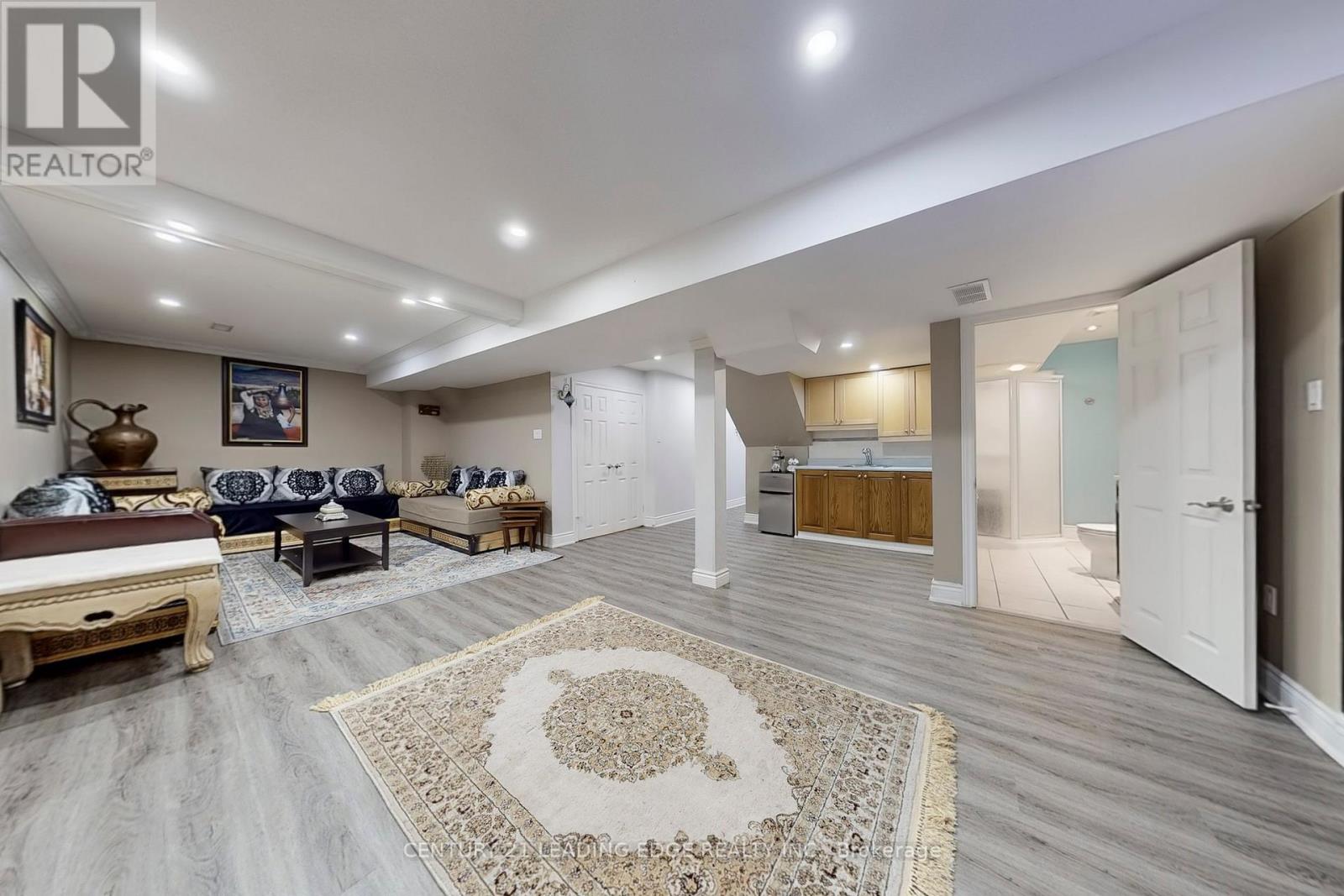 21 Watkins Glen Crescent, Aurora, Ontario  L3G 7P3 - Photo 39 - N12583704