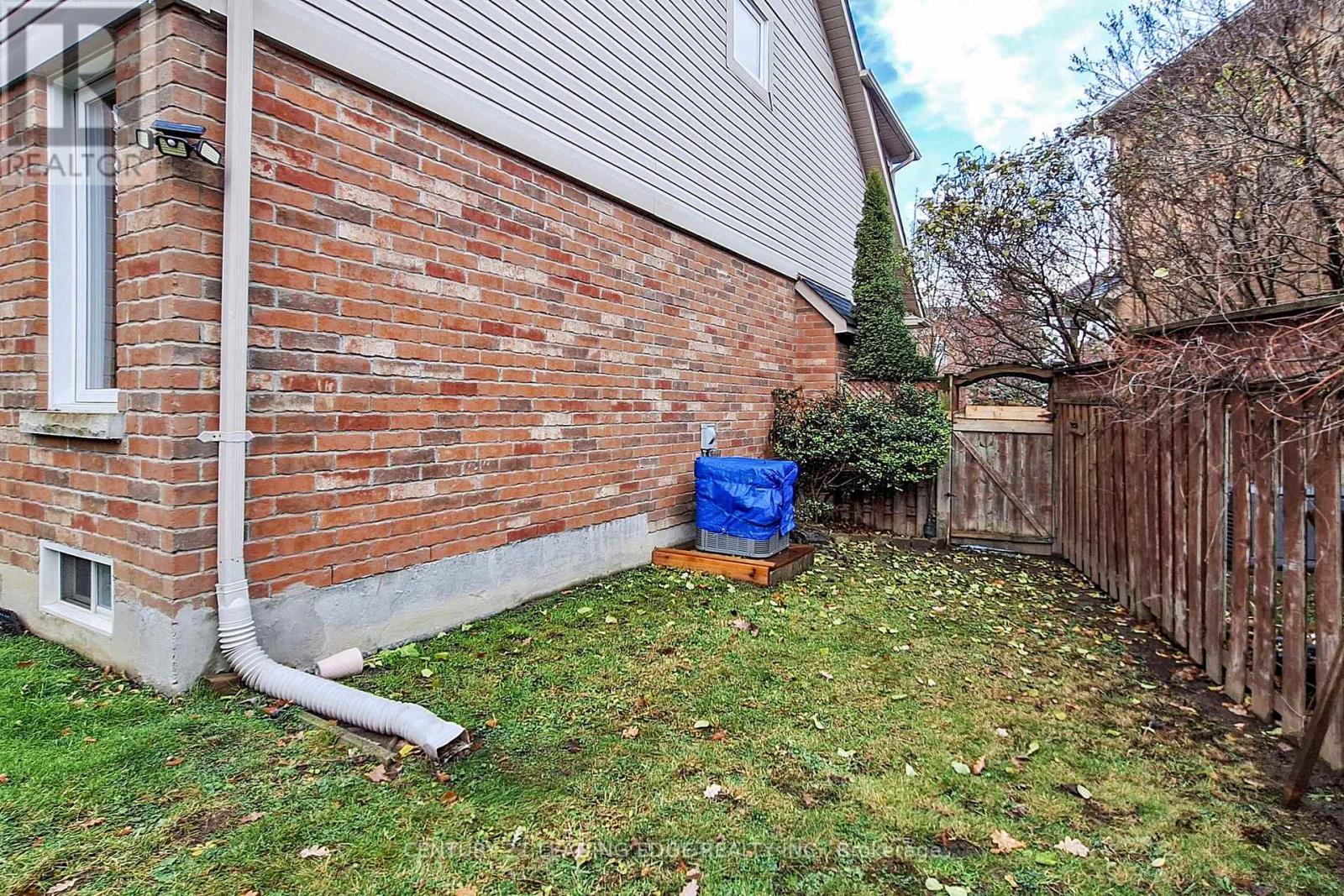 21 Watkins Glen Crescent, Aurora, Ontario  L3G 7P3 - Photo 49 - N12583704