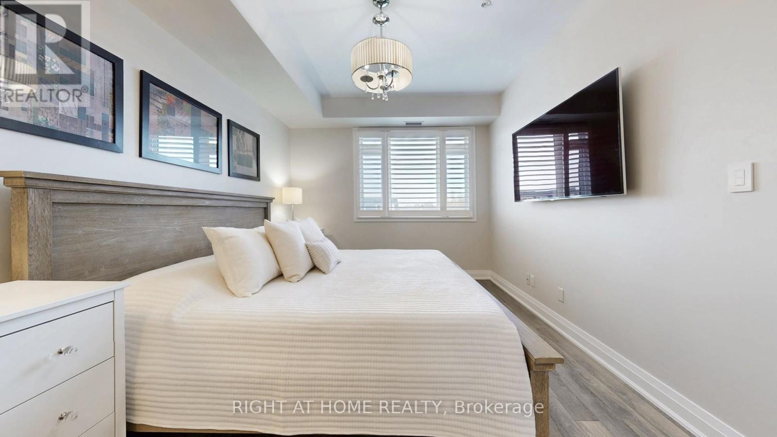 419 - 128 Garden Drive, Oakville, Ontario  L6K 2W5 - Photo 21 - W12583728