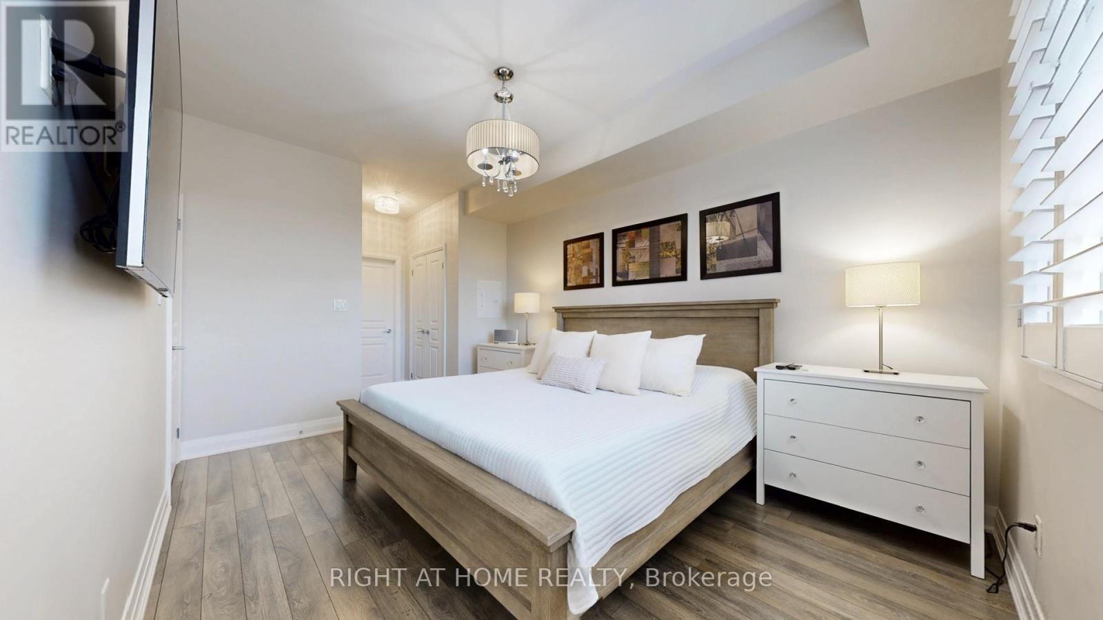 419 - 128 Garden Drive, Oakville, Ontario  L6K 2W5 - Photo 22 - W12583728