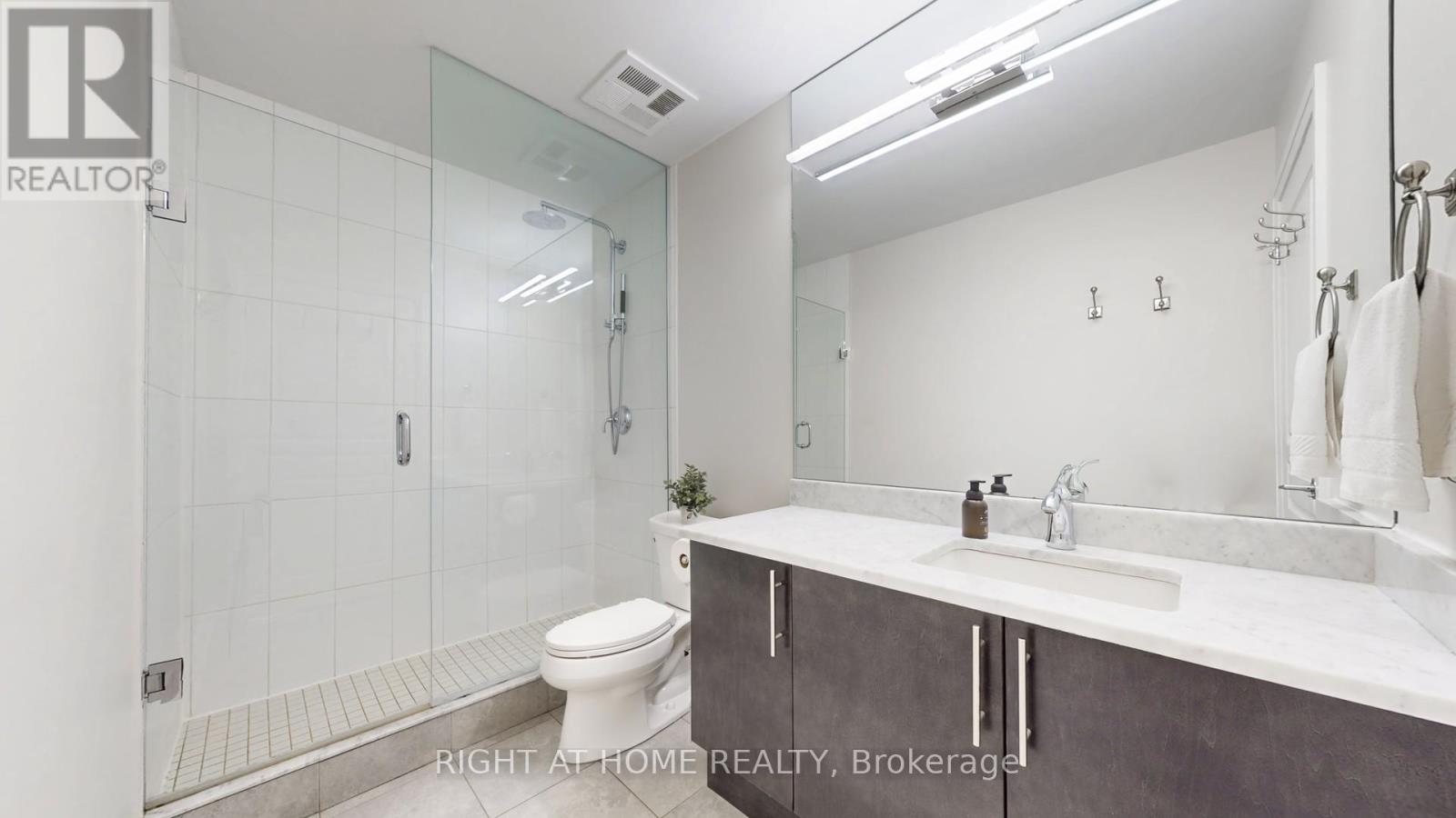 419 - 128 Garden Drive, Oakville, Ontario  L6K 2W5 - Photo 23 - W12583728