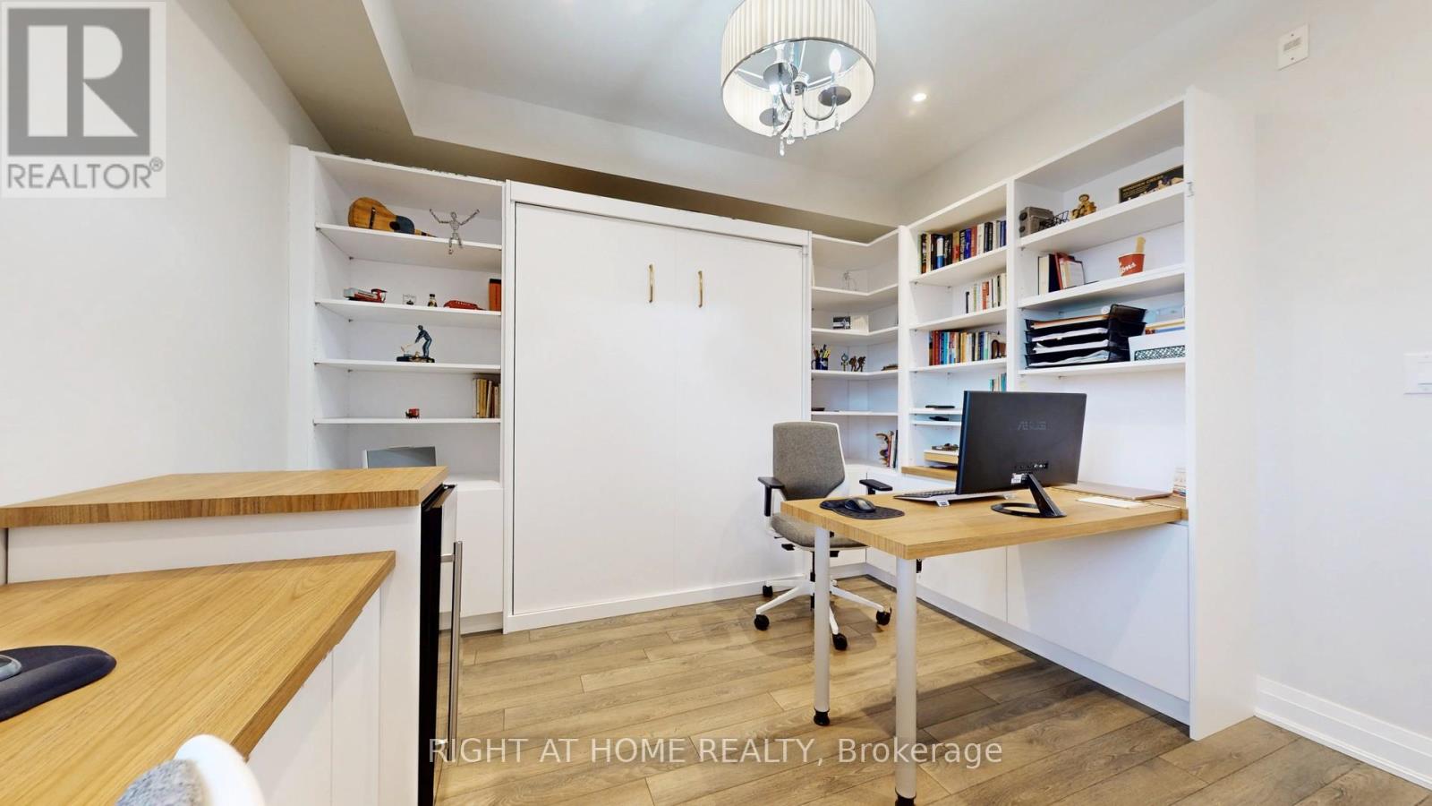 419 - 128 Garden Drive, Oakville, Ontario  L6K 2W5 - Photo 26 - W12583728