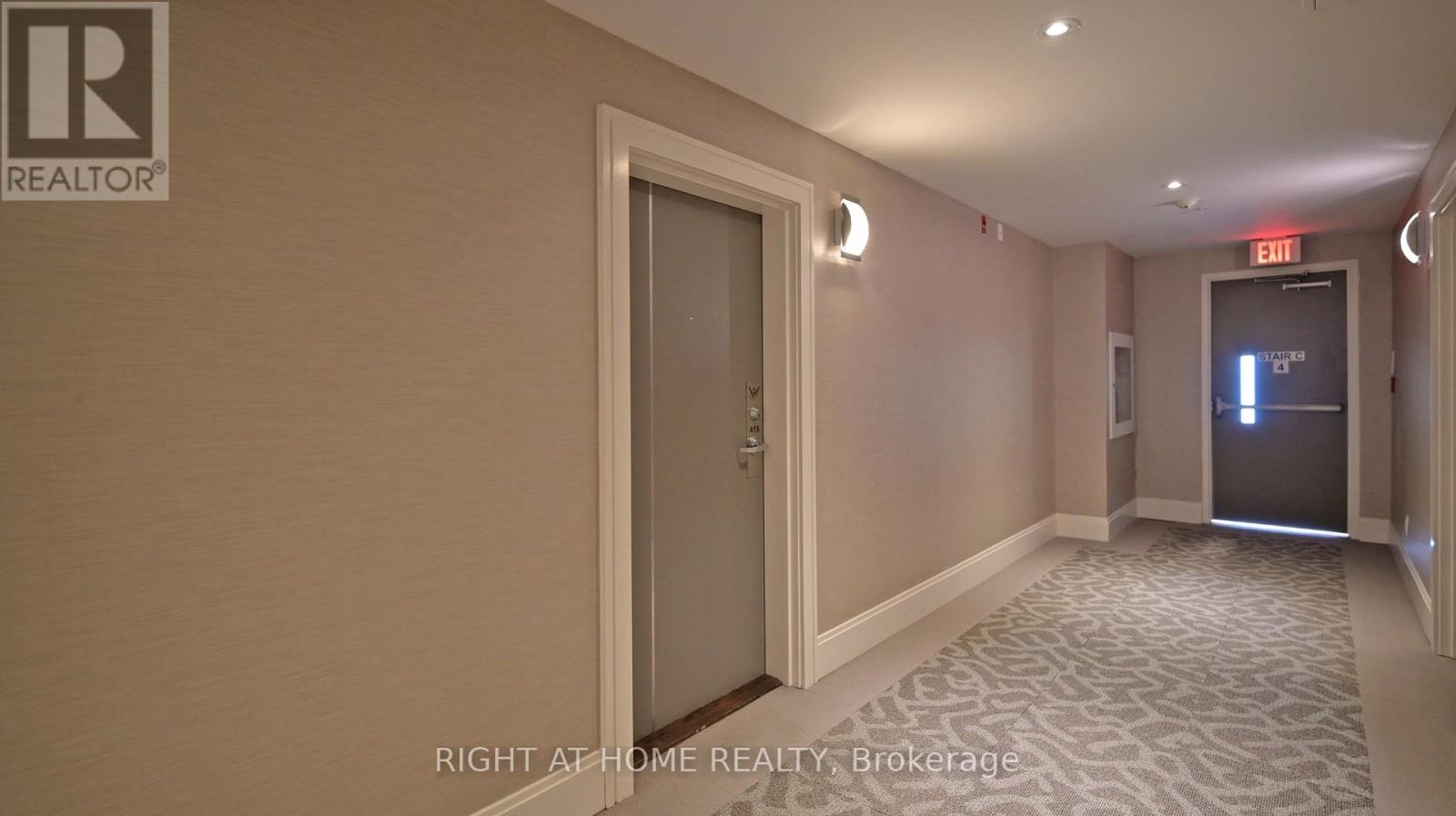 419 - 128 Garden Drive, Oakville, Ontario  L6K 2W5 - Photo 33 - W12583728