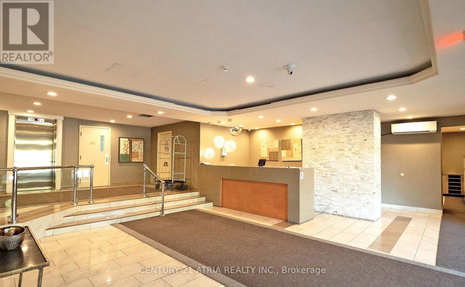 201 - 61 Markbrook Lane, Toronto, Ontario  M9V 5E7 - Photo 15 - W12583734