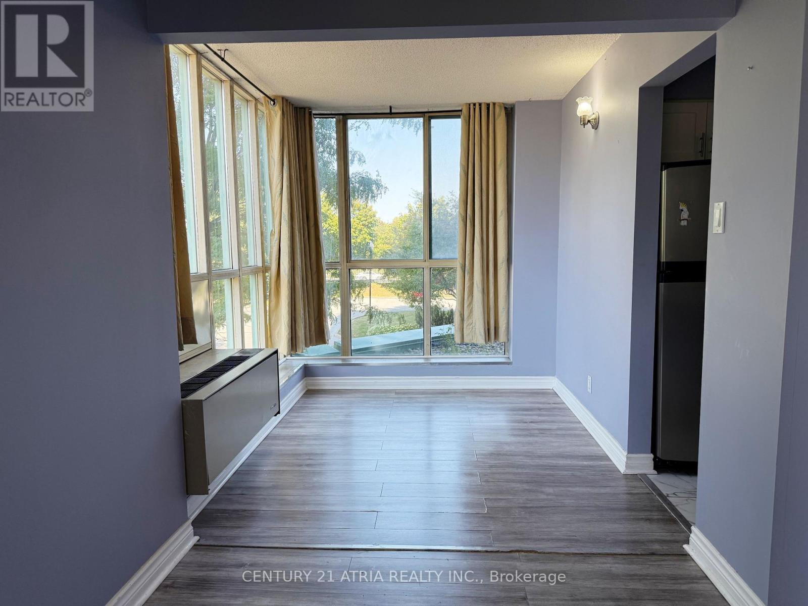 201 - 61 Markbrook Lane, Toronto, Ontario  M9V 5E7 - Photo 7 - W12583734