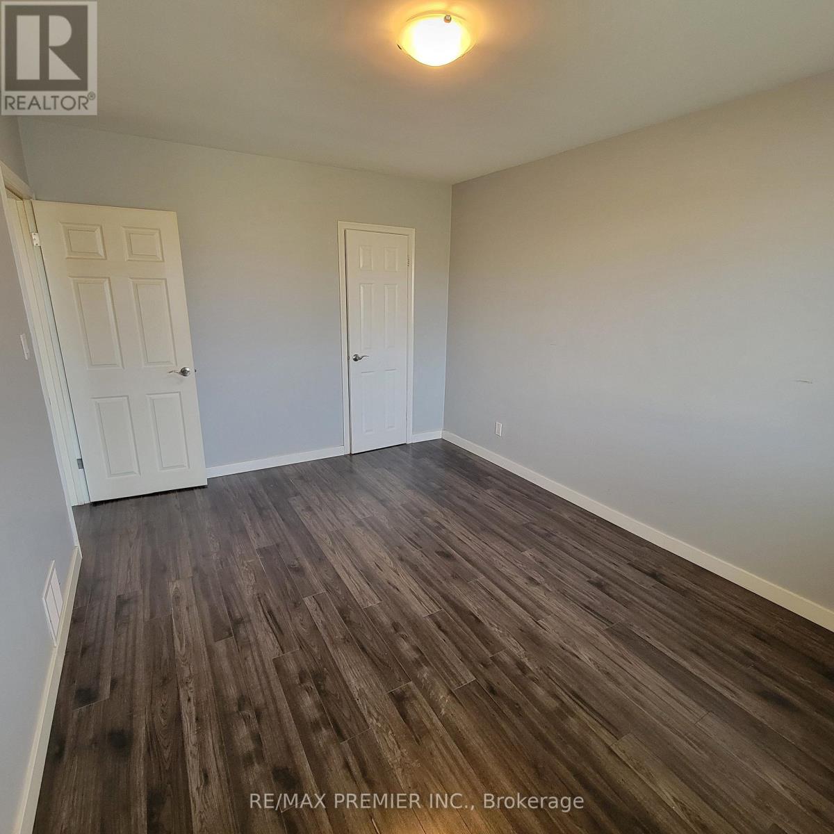 20 Heavitree Drive, Toronto (Downsview-Roding-Cfb), Ontario  M3L 1K6 - Photo 15 - W12583738