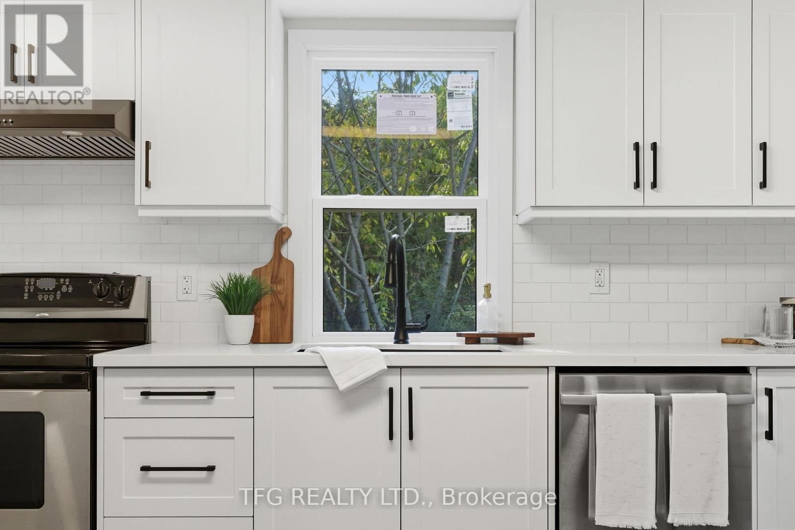 1120 Somerville Street, Oshawa (Centennial), Ontario  L1G 4K5 - Photo 13 - E12583798