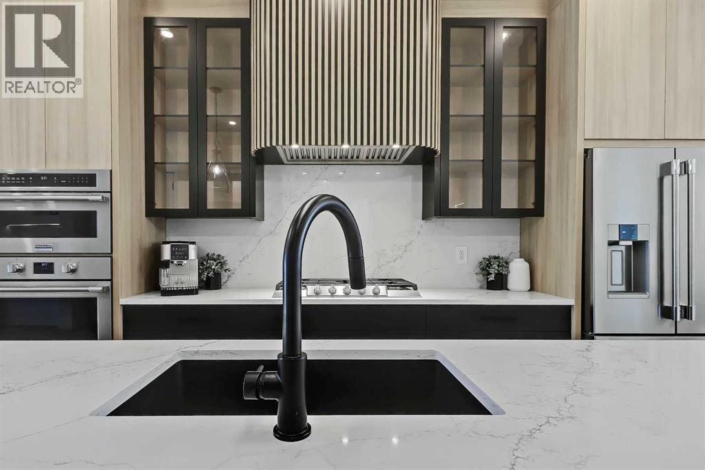 646 25 Avenue Nw, Calgary, Alberta  T2M 2A9 - Photo 12 - A2246484