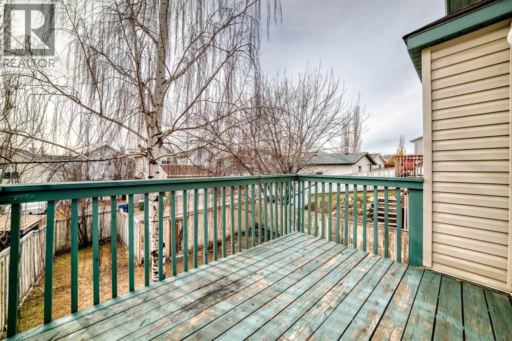 83 Harvest Gold Circle Ne, Calgary, Alberta  T3K 4H4 - Photo 11 - A2269055