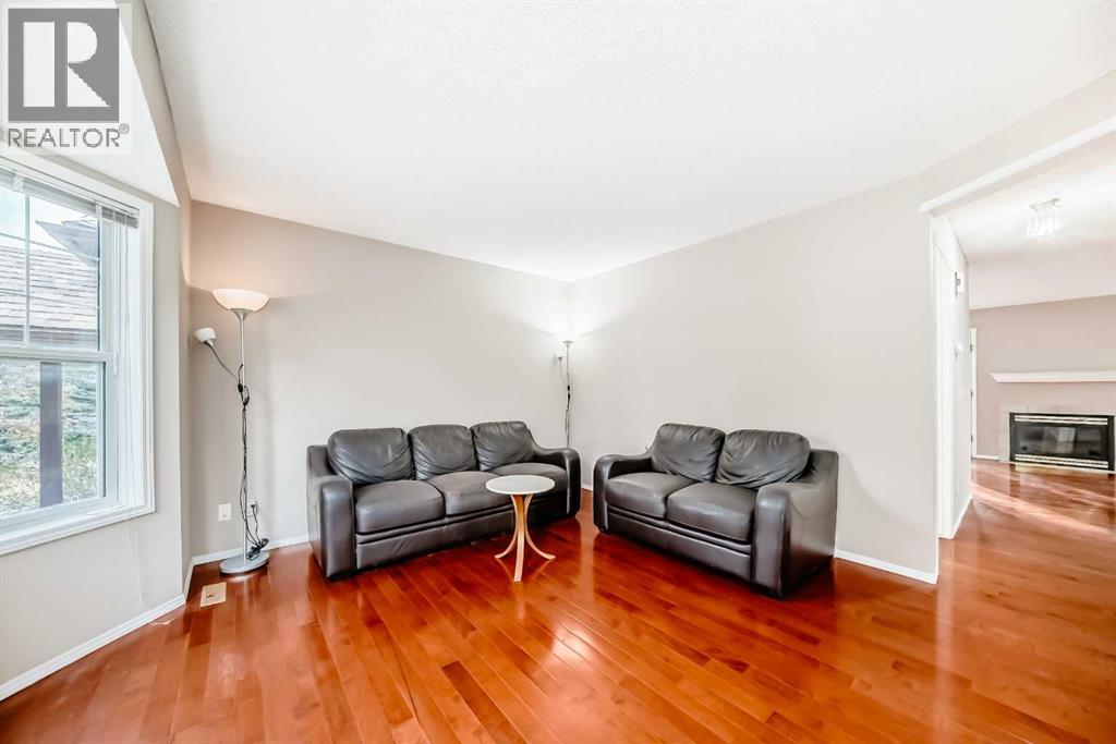 83 Harvest Gold Circle Ne, Calgary, Alberta  T3K 4H4 - Photo 4 - A2269055