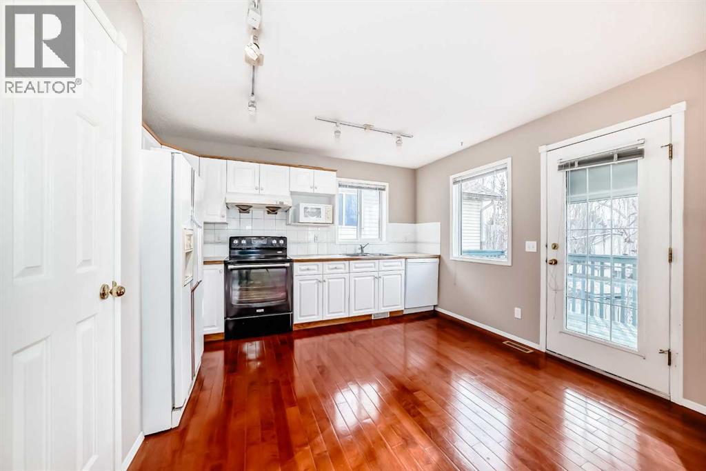 83 Harvest Gold Circle Ne, Calgary, Alberta  T3K 4H4 - Photo 7 - A2269055