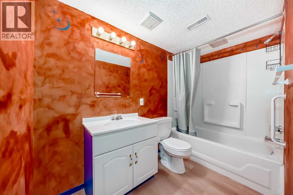 83 Harvest Gold Circle Ne, Calgary, Alberta  T3K 4H4 - Photo 40 - A2269055