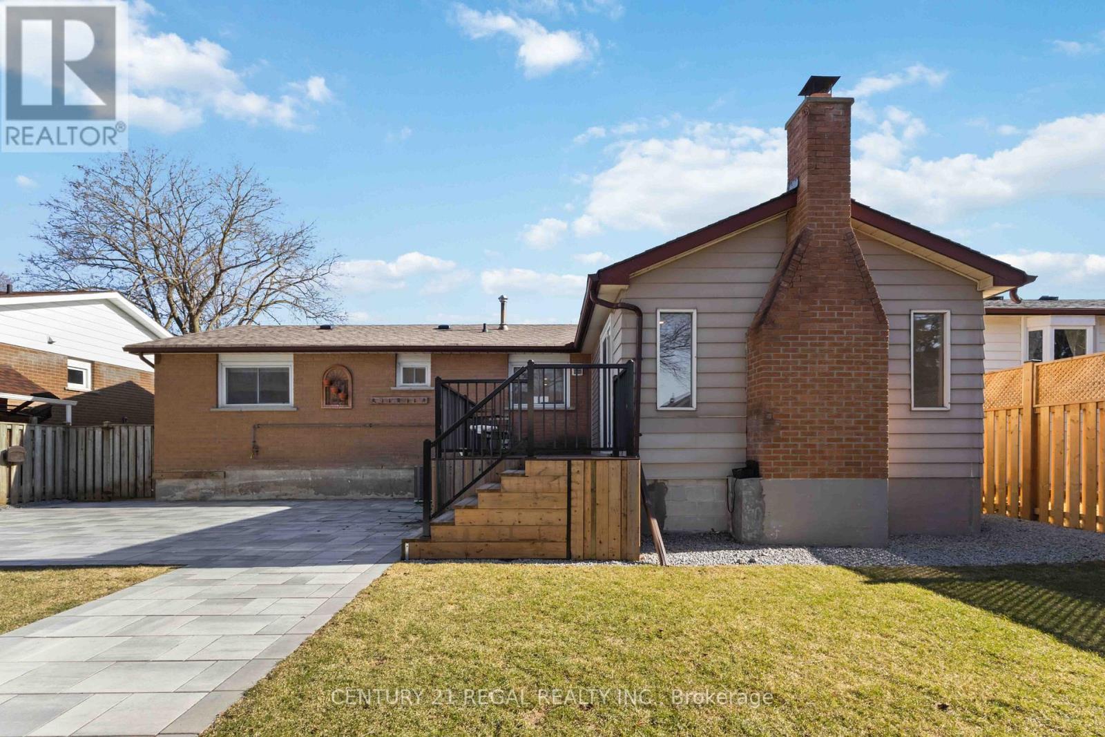 26 Sir Bedevere Place, Markham, Ontario  L3P 2W2 - Photo 30 - N12583580