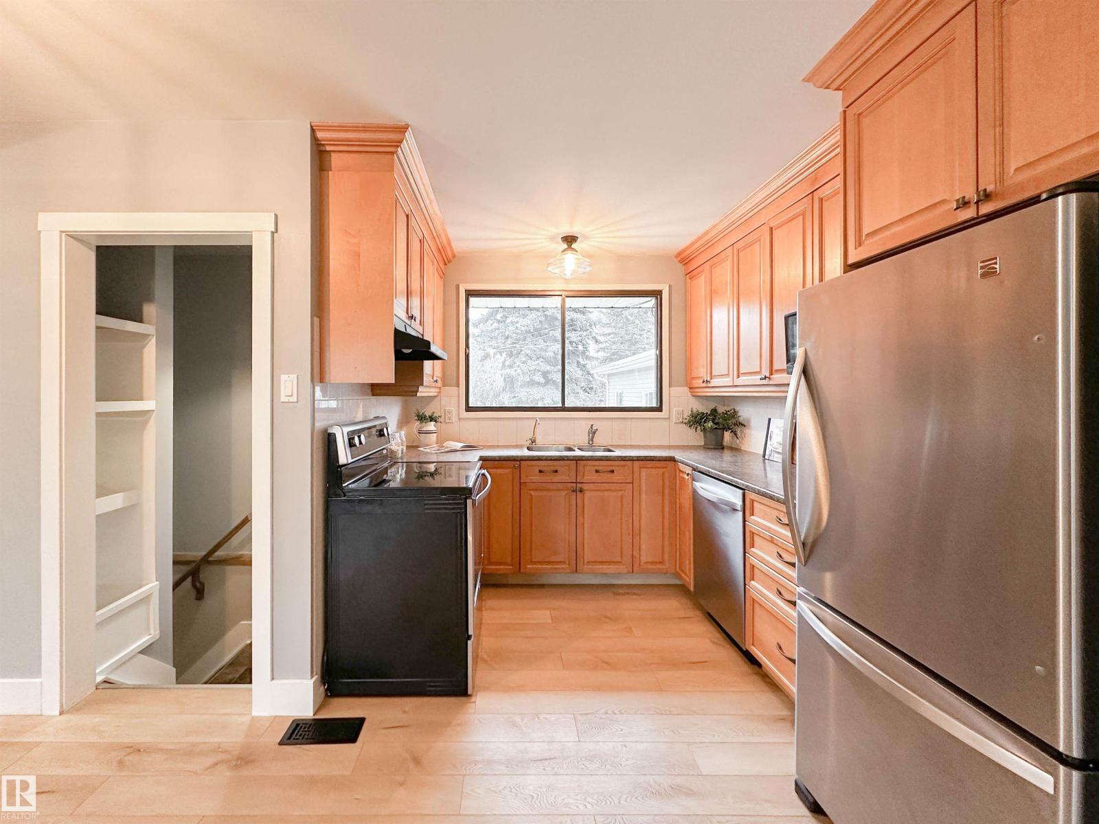 32 Gillian Cr, St. Albert, Alberta  T8N 0W1 - Photo 3 - E4466912