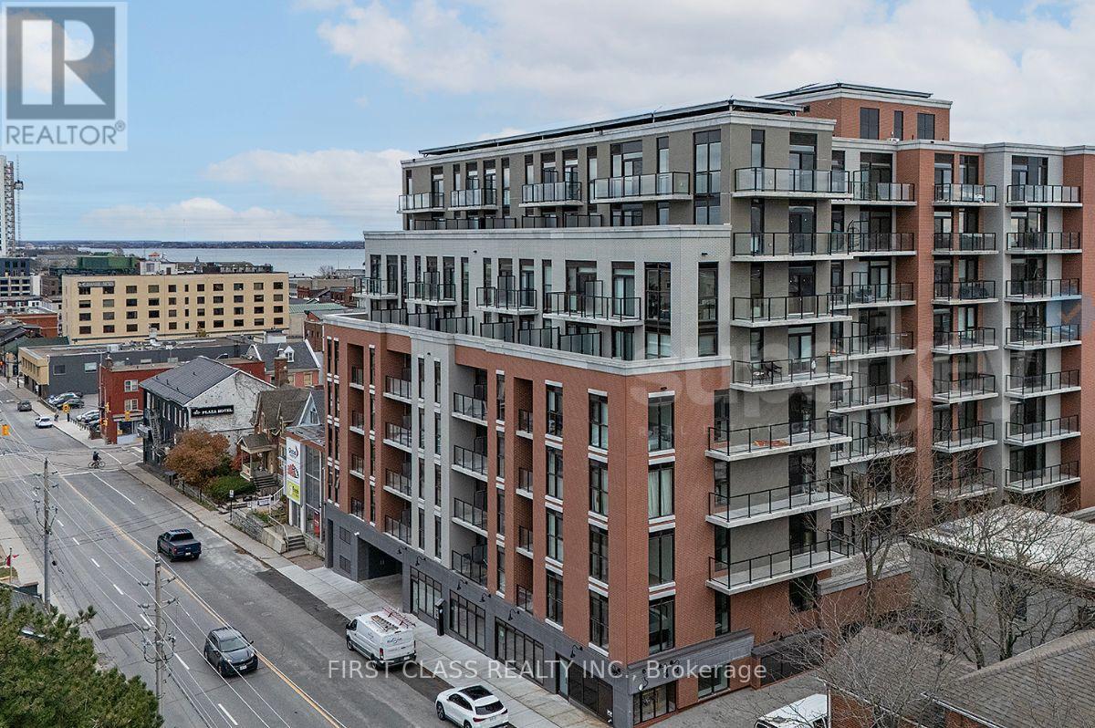 403 - 223 Princess Street, Kingston, Ontario  K7L 1B3 - Photo 1 - X12583720