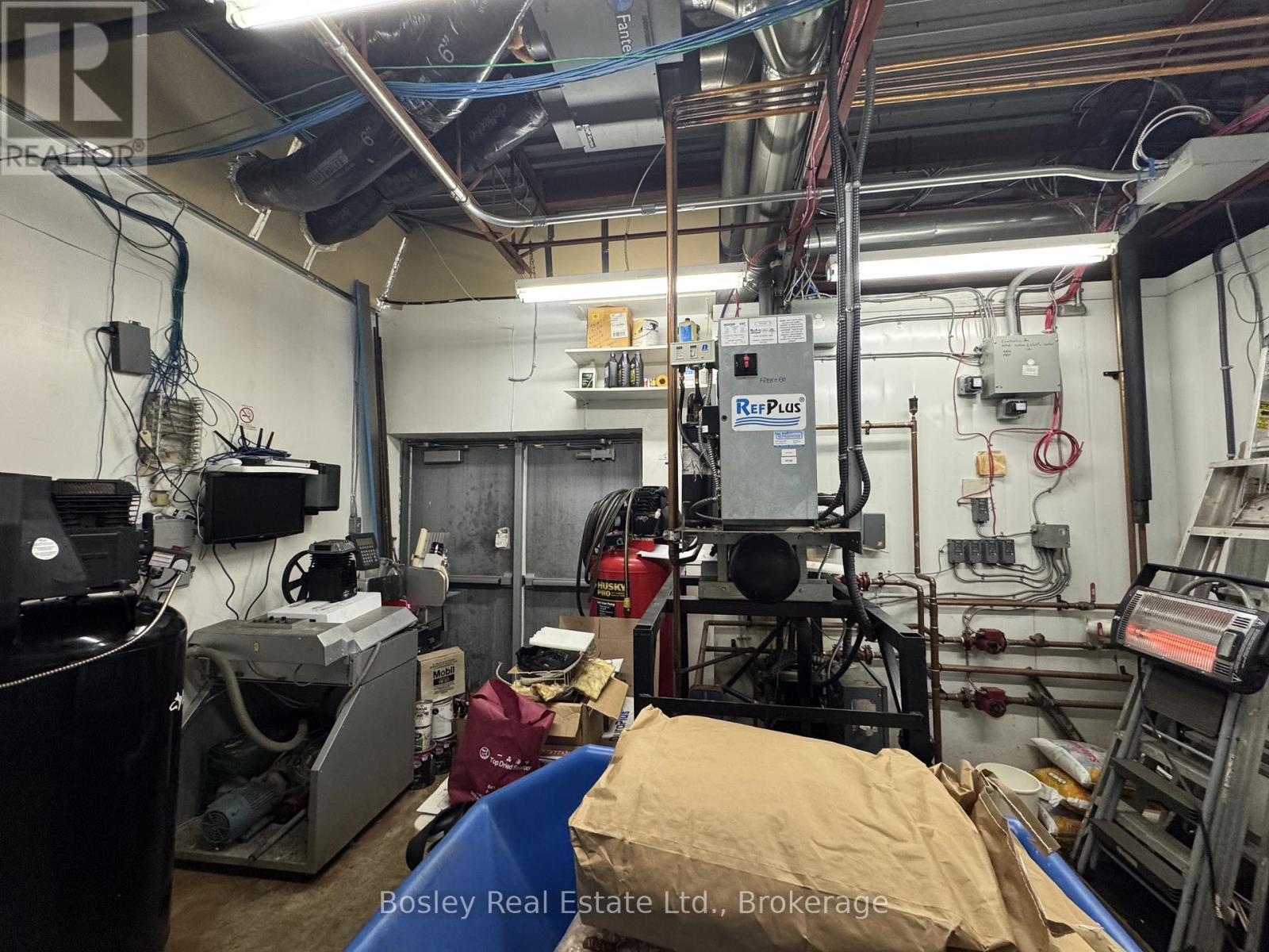 1843 23rd Street E, Owen Sound, Ontario  N4K 6V5 - Photo 23 - X12583804