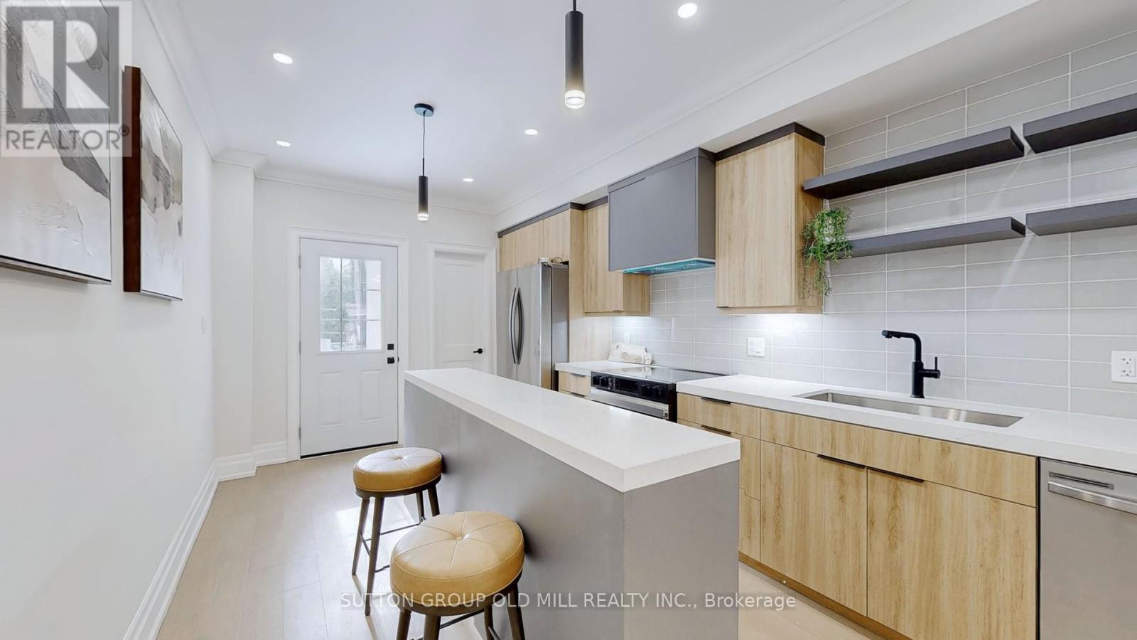 59 Shirley Street, Toronto, Ontario  M6K 1T2 - Photo 5 - C12583782