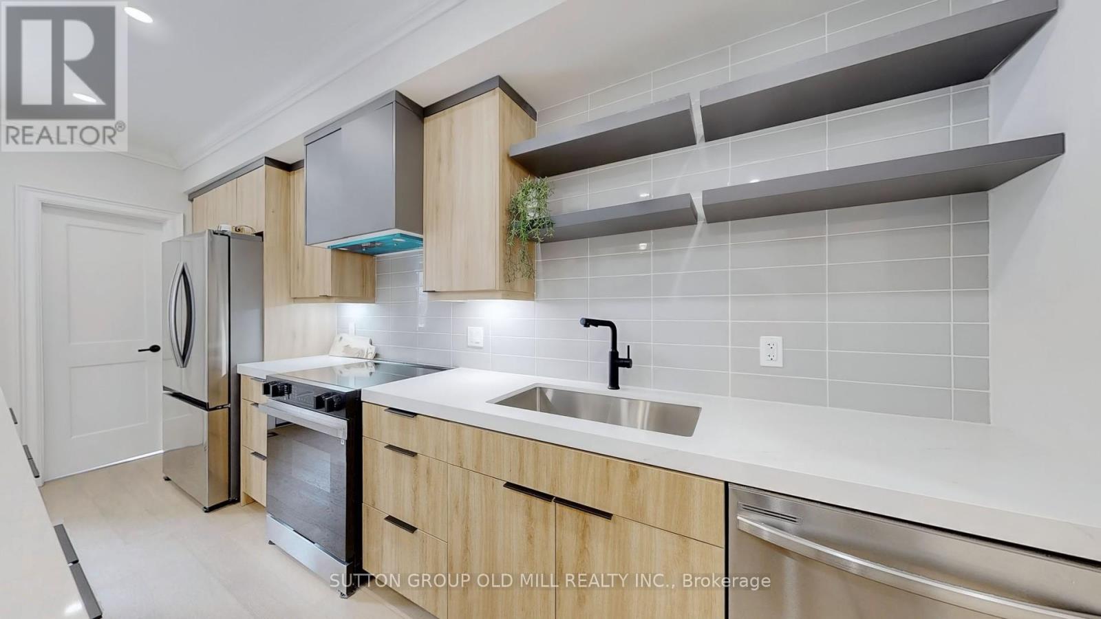 59 Shirley Street, Toronto, Ontario  M6K 1T2 - Photo 6 - C12583782