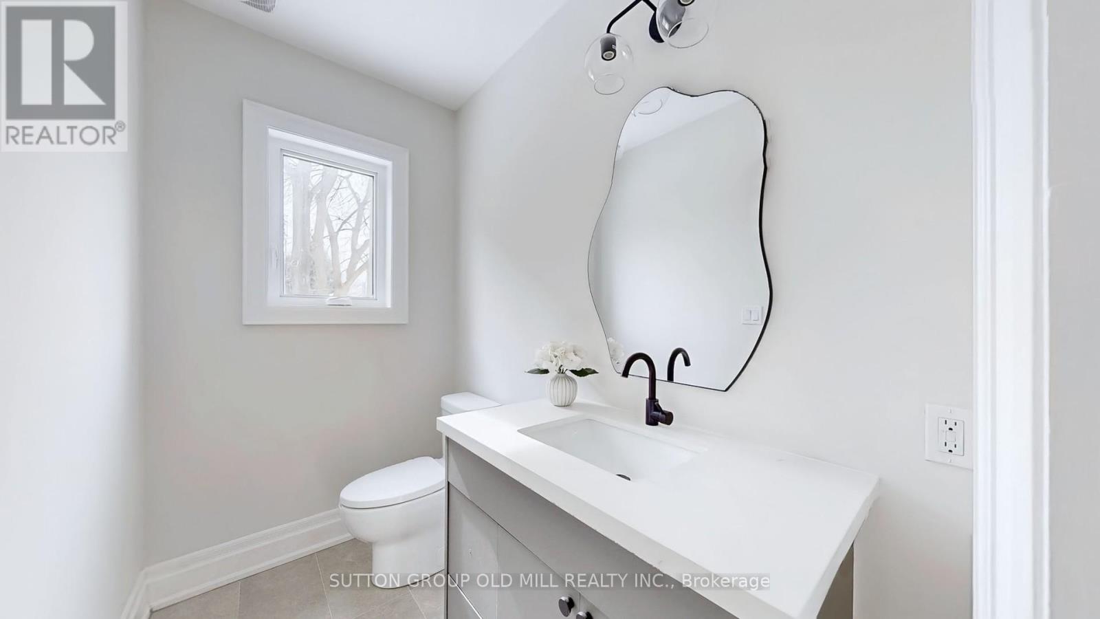 59 Shirley Street, Toronto, Ontario  M6K 1T2 - Photo 7 - C12583782