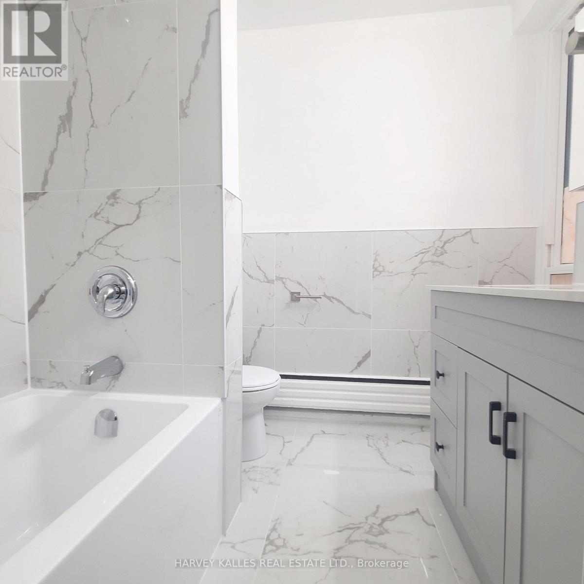 2 - 125 Shelborne Avenue, Toronto, Ontario  M6B 2M8 - Photo 6 - C12583786