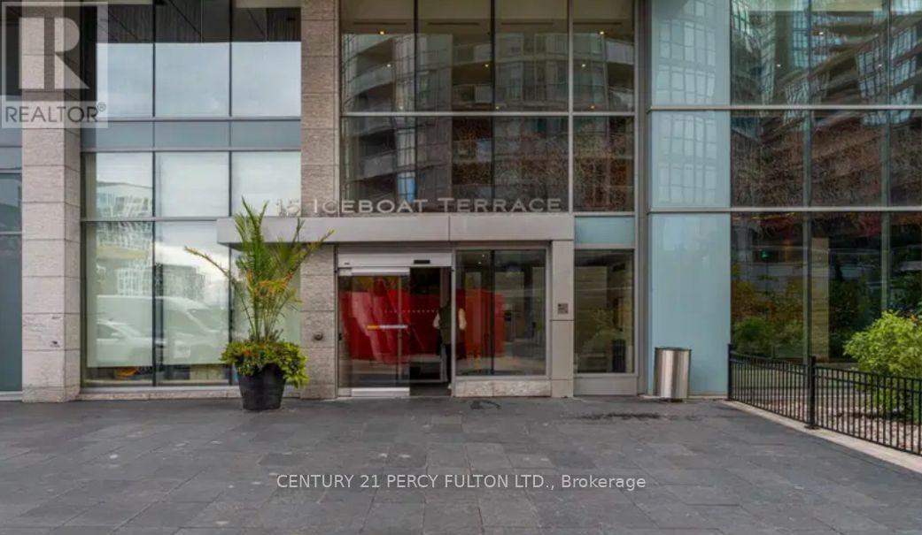 1211 - 15 Iceboat Terrace, Toronto, Ontario  M5V 4A5 - Photo 2 - C12583808