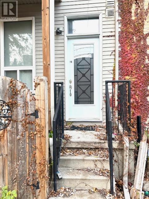 1B - 259 GERRARD STREET E, Toronto, Ontario