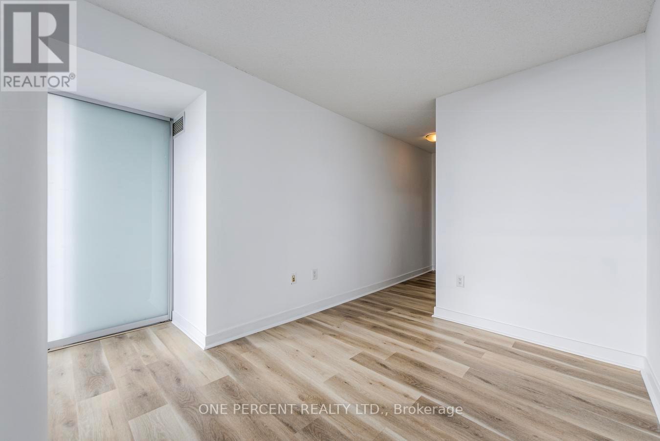 5007 - 25 Telegram Mews, Toronto, Ontario  M5V 3Z1 - Photo 27 - C12583824