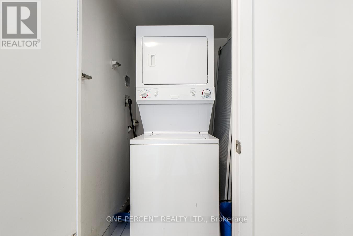 5007 - 25 Telegram Mews, Toronto, Ontario  M5V 3Z1 - Photo 32 - C12583824