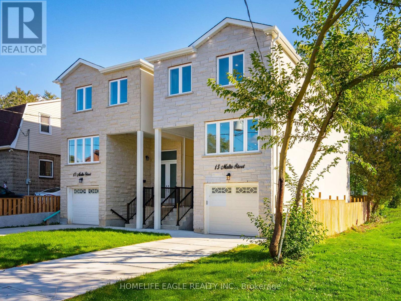 15 Malta Street, Toronto, Ontario  M1N 2L2 - Photo 2 - E12583768