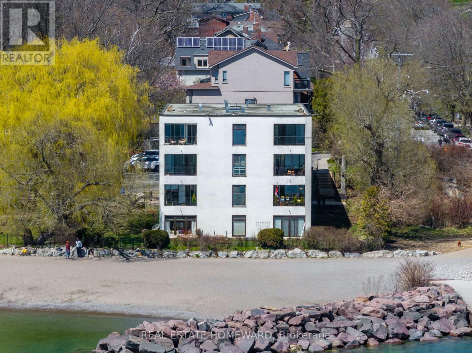 2 - 2 Nursewood Road, Toronto, Ontario  M4E 3R8 - Photo 2 - E12583780