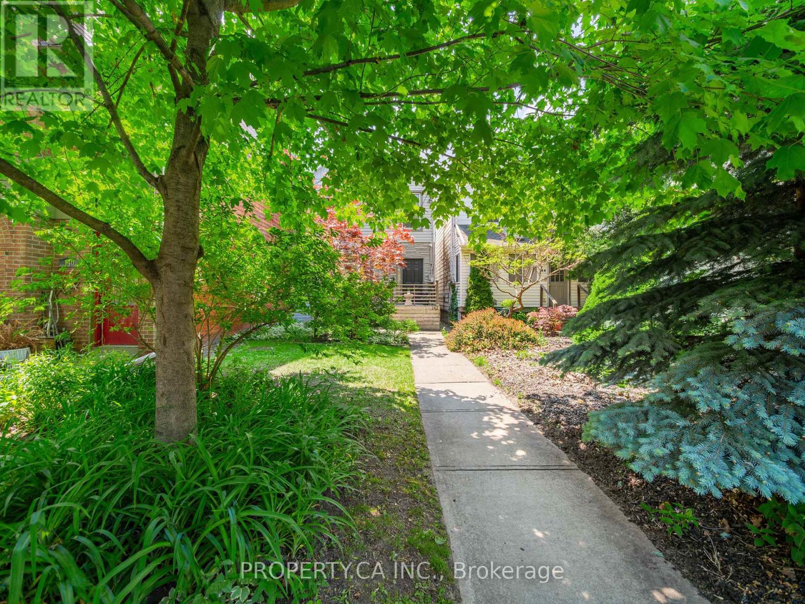 142 Galt Avenue, Toronto, Ontario  M4M 2Z3 - Photo 3 - E12583814