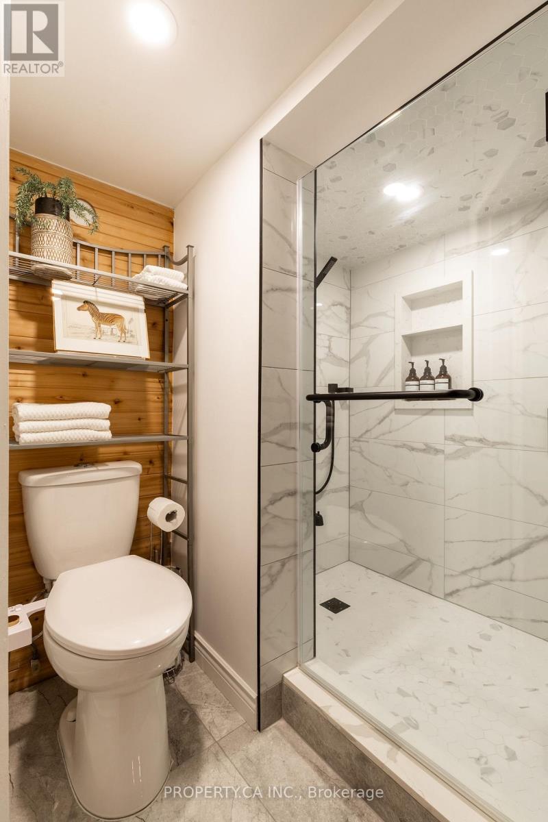 142 Galt Avenue, Toronto, Ontario  M4M 2Z3 - Photo 31 - E12583814