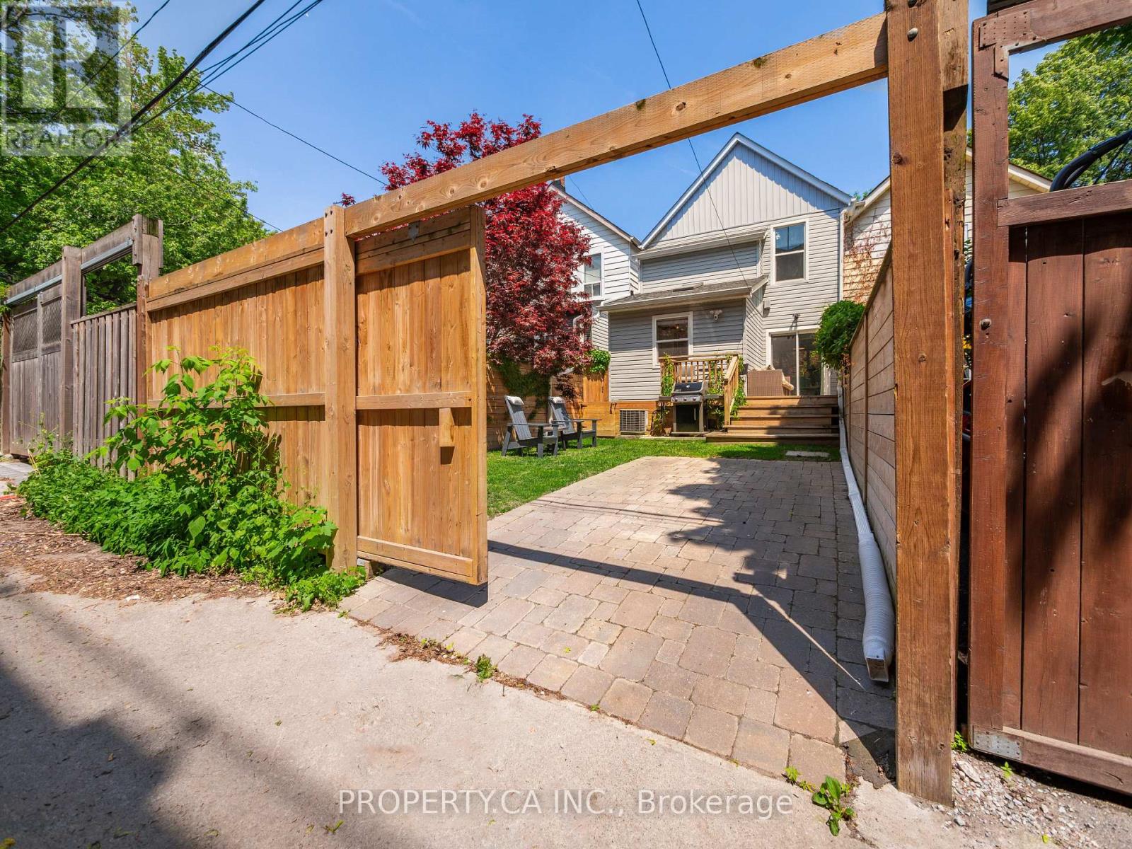 142 Galt Avenue, Toronto, Ontario  M4M 2Z3 - Photo 36 - E12583814