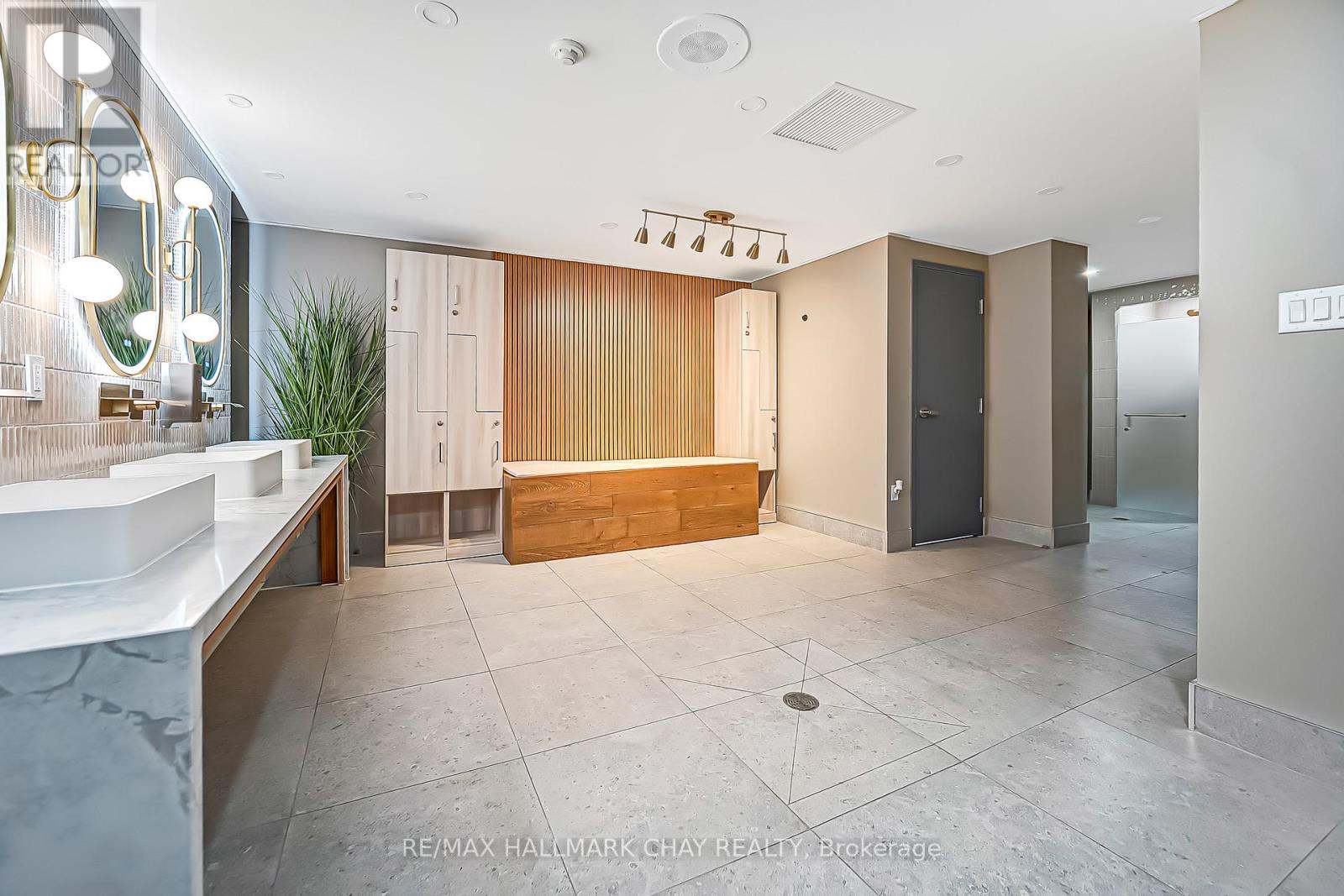 409 - 75 Emmett Avenue, Toronto, Ontario  M6M 5A7 - Photo 35 - W12583666