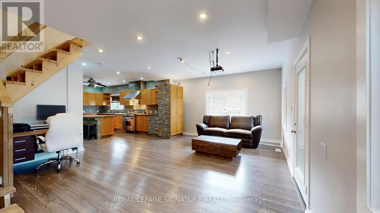 94 Mill Street, Uxbridge, Ontario  L9P 1H4 - Photo 6 - N12583766