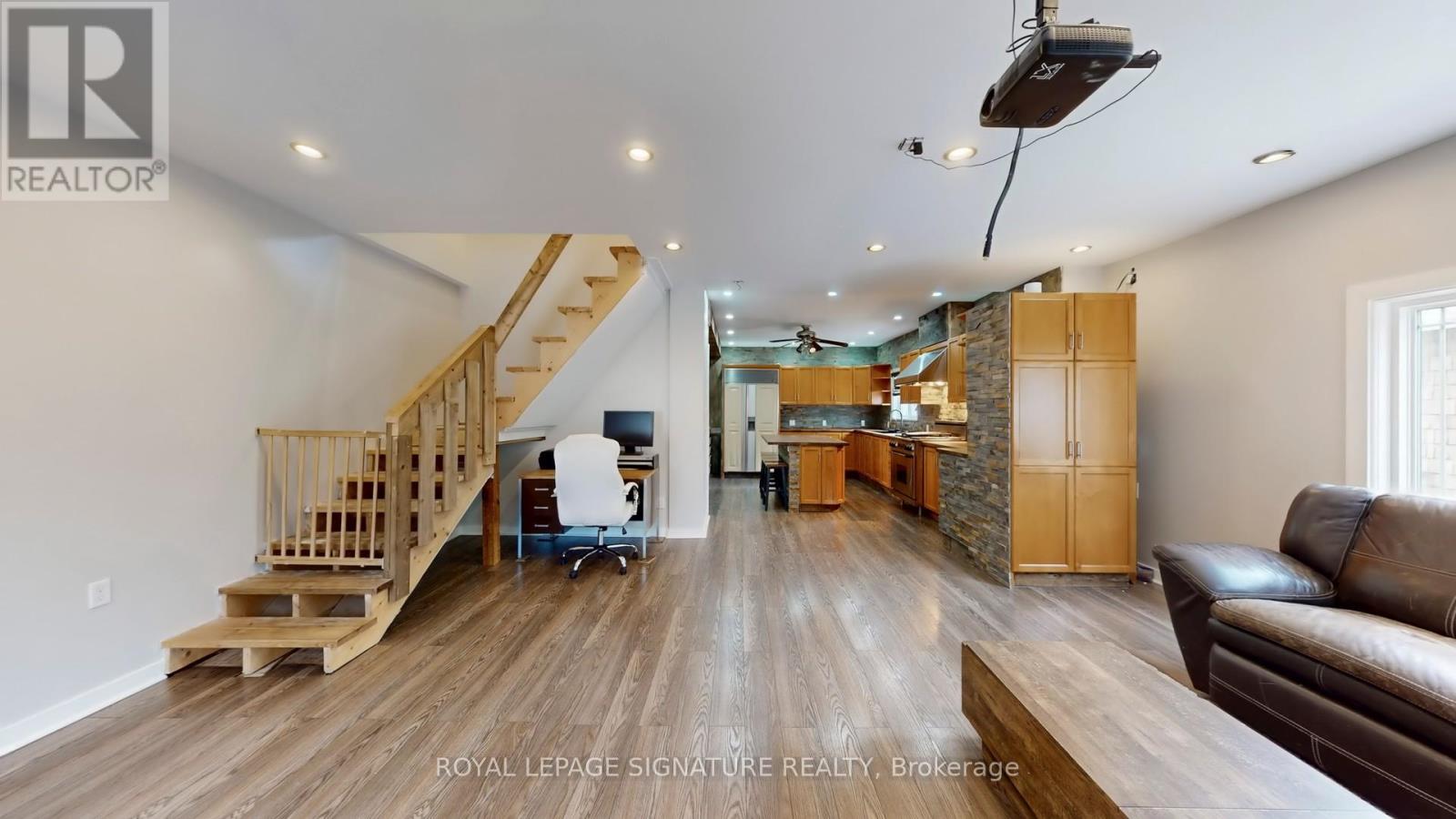 94 Mill Street, Uxbridge, Ontario  L9P 1H4 - Photo 7 - N12583766