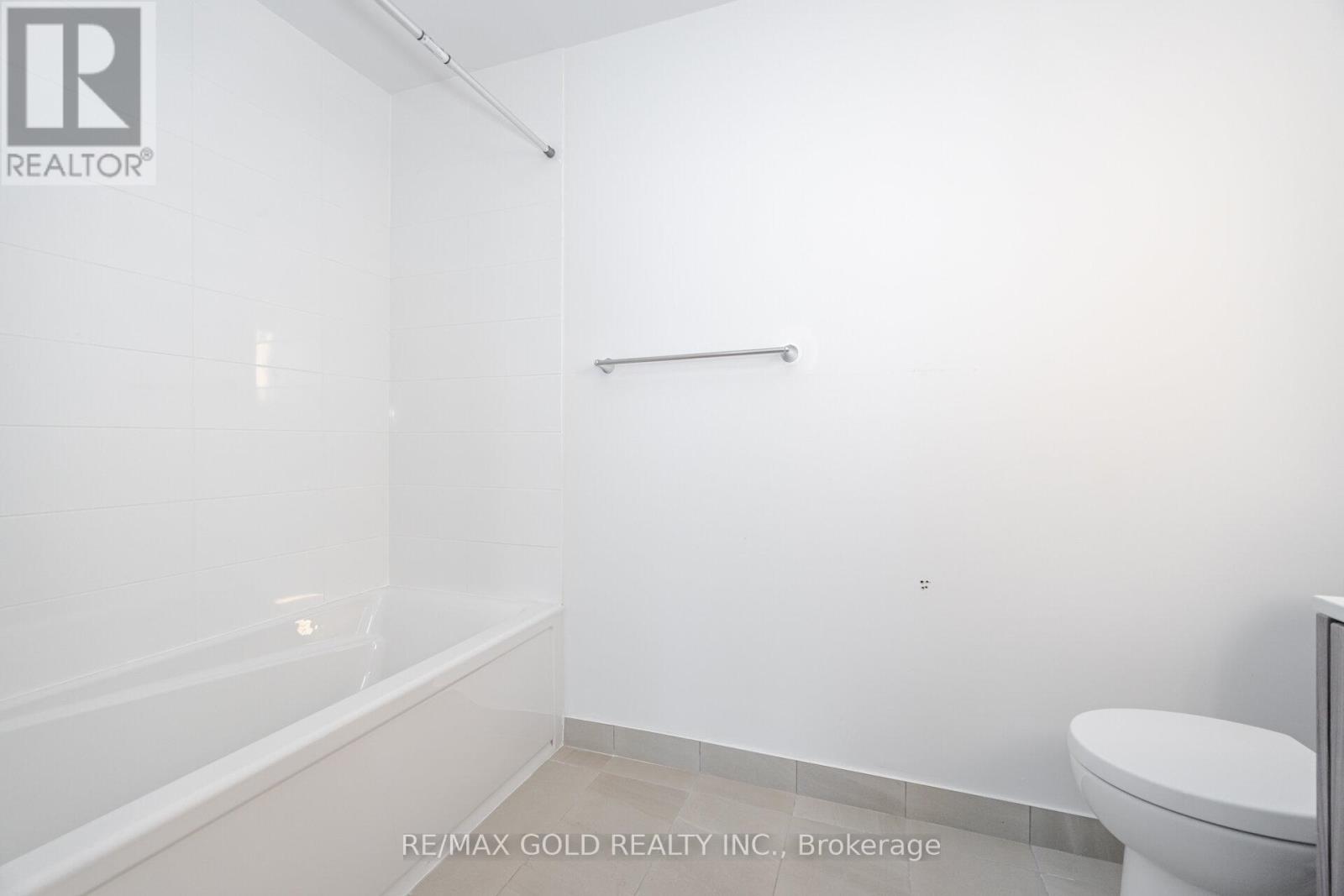 703 - 215 Veterans Drive, Brampton, Ontario  L7A 0B6 - Photo 25 - W12583764