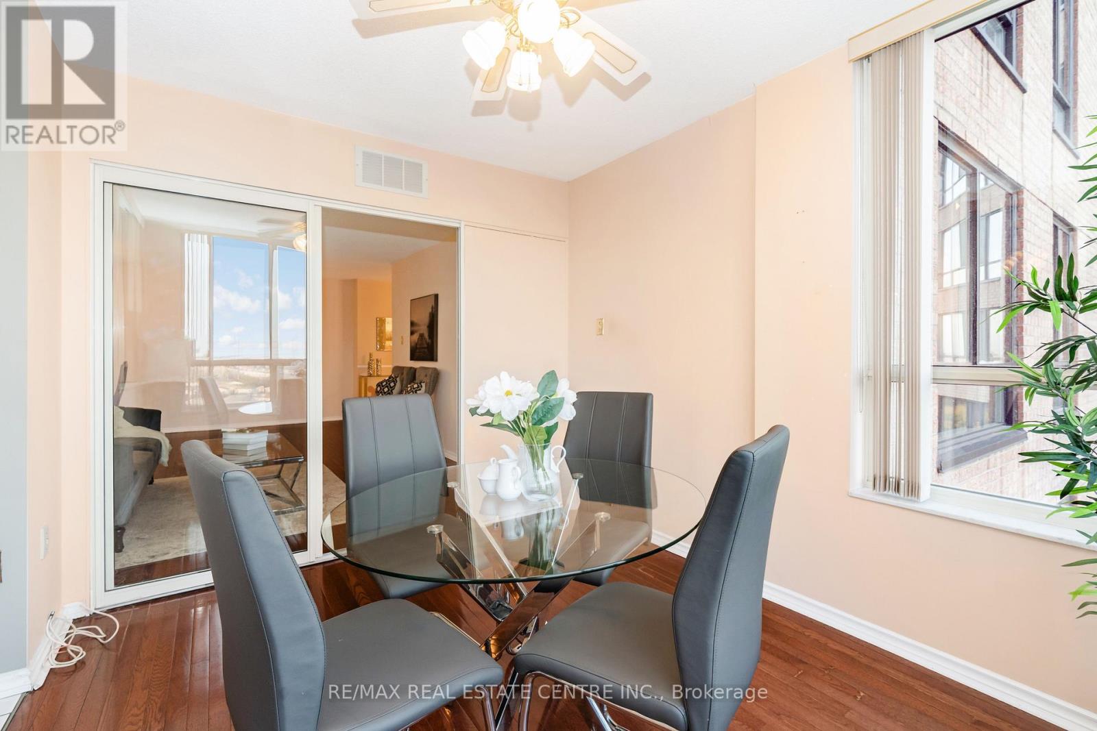 802 - 20 Cherrytree Drive, Brampton, Ontario  L6Y 3V1 - Photo 23 - W12583796