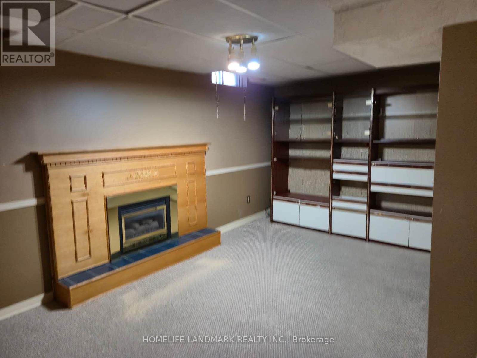 4201 Wakefield Crescent, Mississauga, Ontario  L5C 4M2 - Photo 16 - W12583810