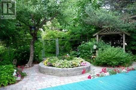 4201 Wakefield Crescent, Mississauga, Ontario  L5C 4M2 - Photo 22 - W12583810