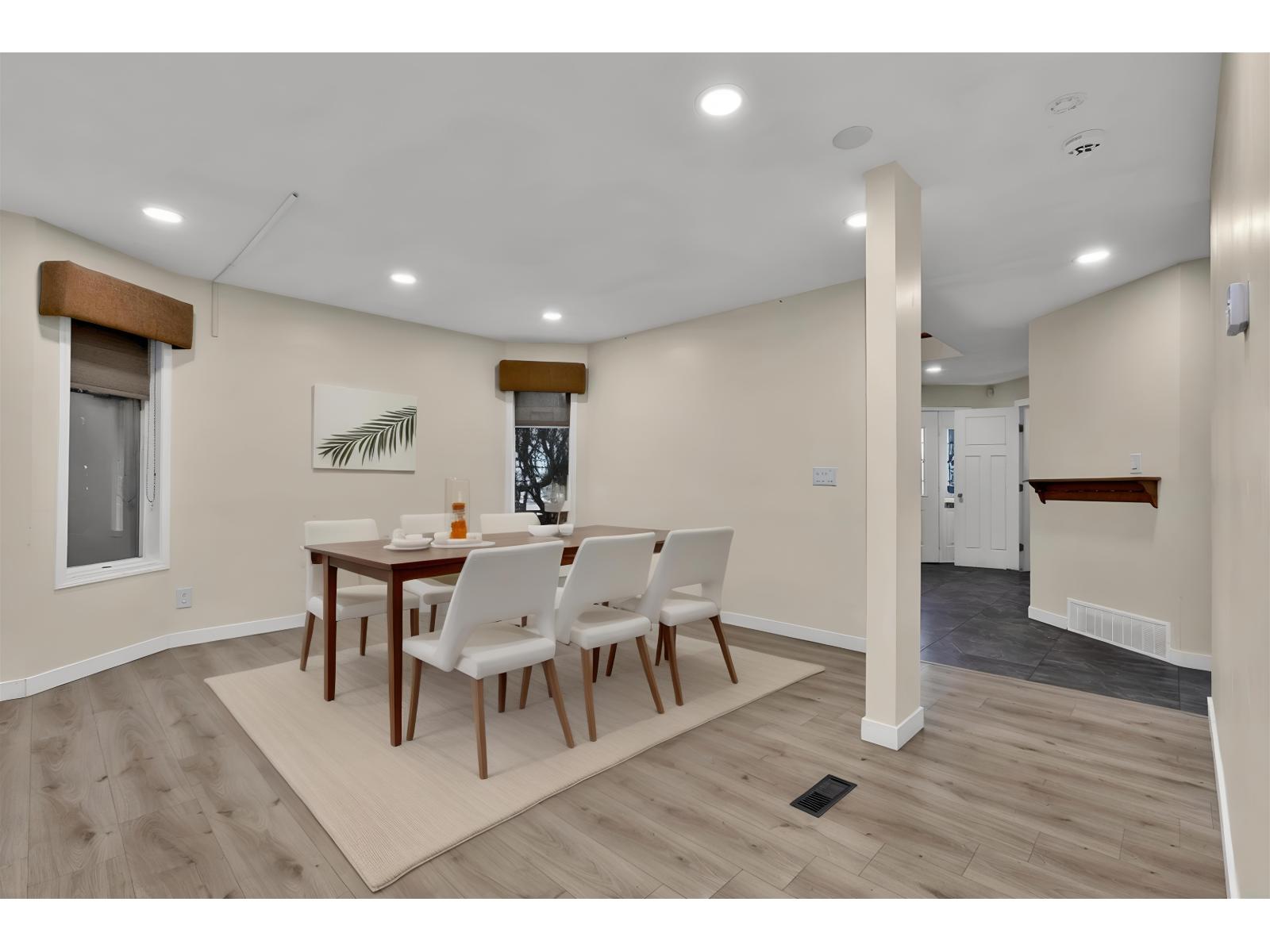 11142 85a Avenue, Delta, British Columbia  V4C 7C8 - Photo 2 - R3066026