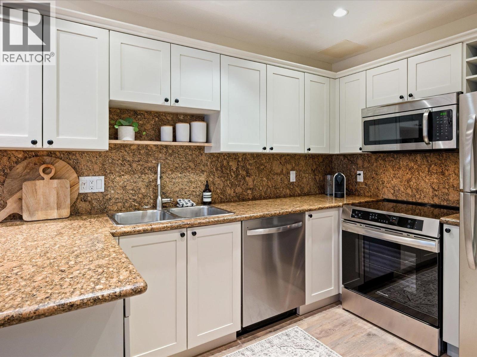 16 4385 Northlands Boulevard, Whistler, British Columbia  V8E 1C5 - Photo 9 - R3057594