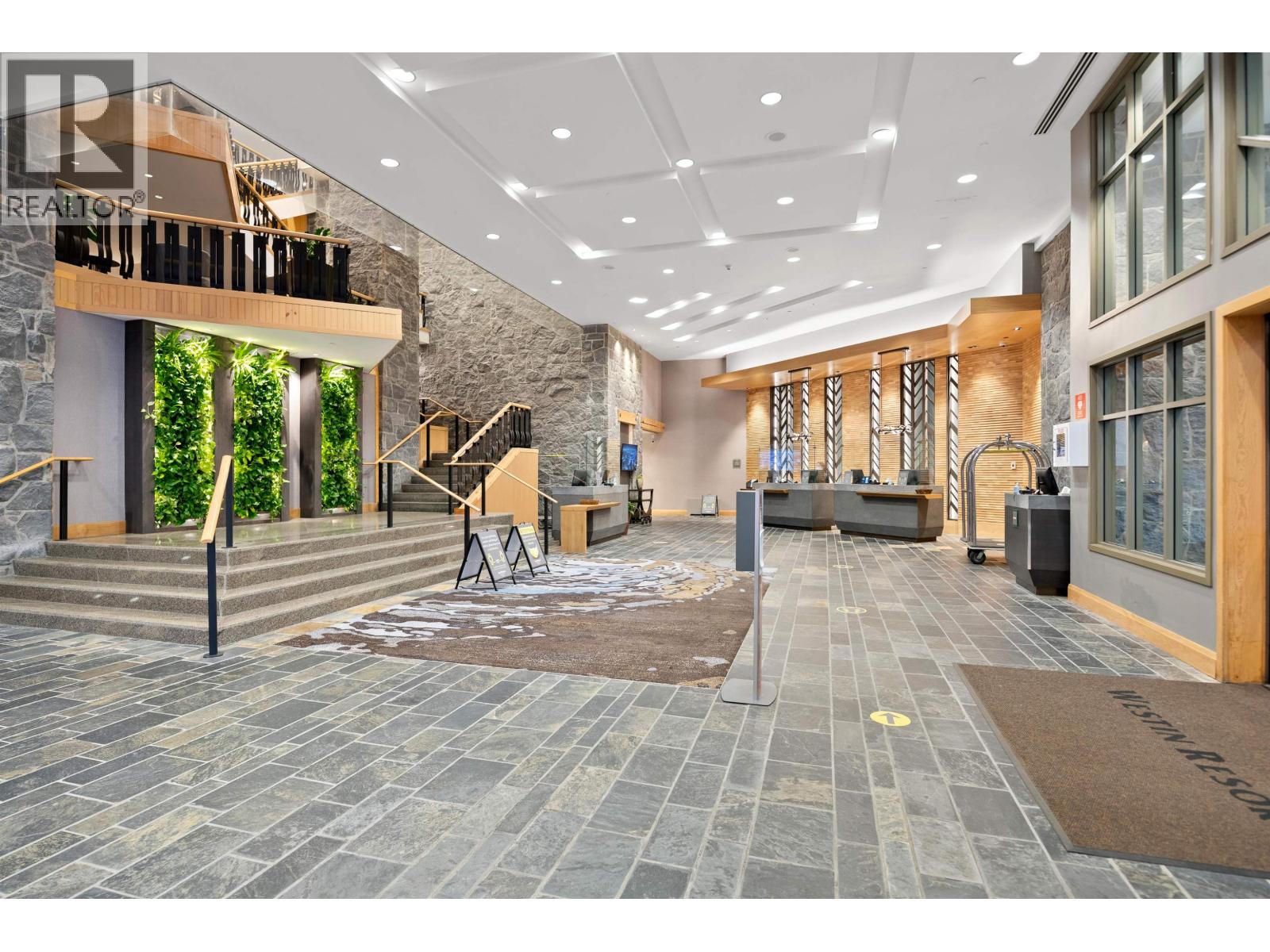 972 4090 Whistler Way, Whistler, British Columbia  V8E 1J3 - Photo 3 - R3070771