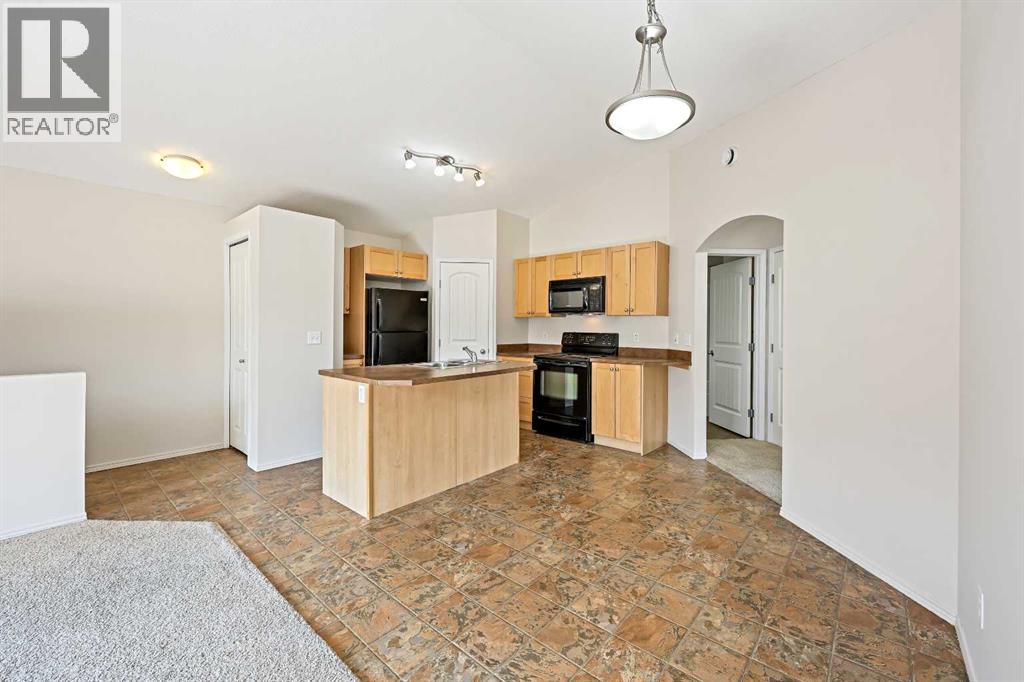 204, 30 Panatella Landing Nw, Calgary, Alberta  T3K 0K8 - Photo 9 - A2256467