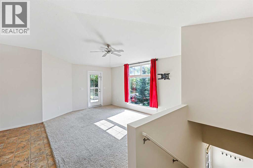 204, 30 Panatella Landing Nw, Calgary, Alberta  T3K 0K8 - Photo 5 - A2256467