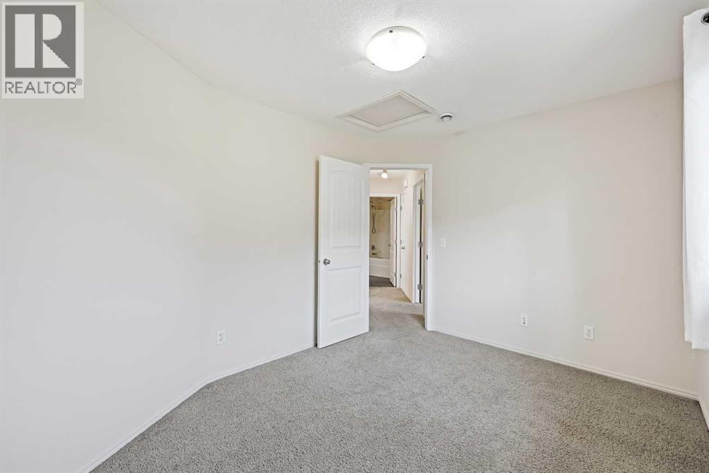 204, 30 Panatella Landing Nw, Calgary, Alberta  T3K 0K8 - Photo 21 - A2256467