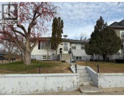 378 4 Street SW SW Hill