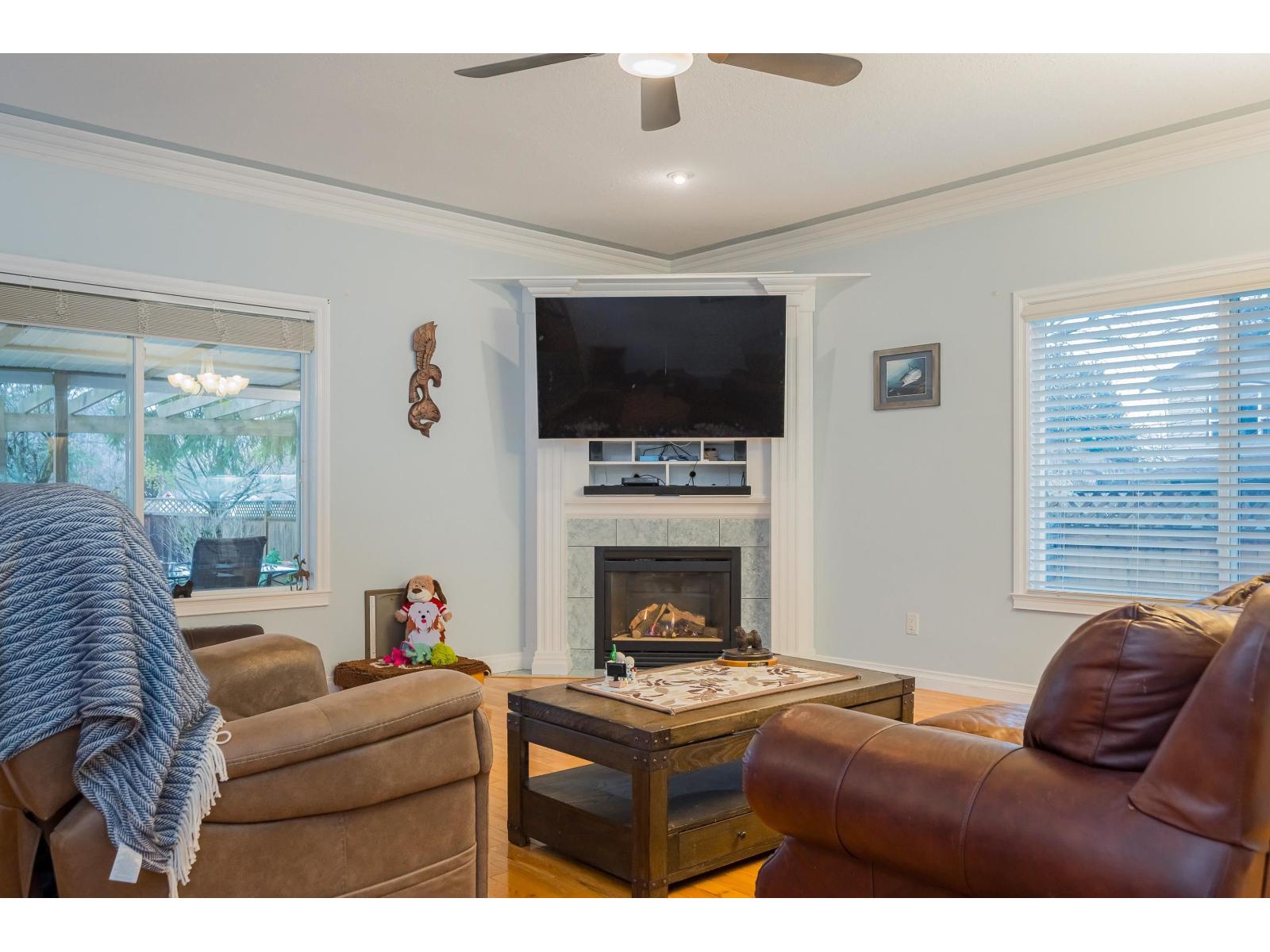 32993 Hawthorne Avenue, Mission, British Columbia  V2V 7C3 - Photo 8 - R3070780